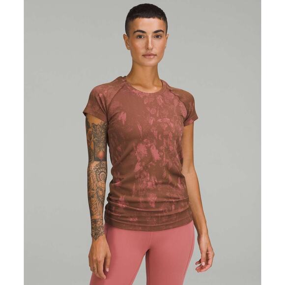 Lululemon Swiftly Tech Short Sleeve Shirt
6 - Picture 1 of 6